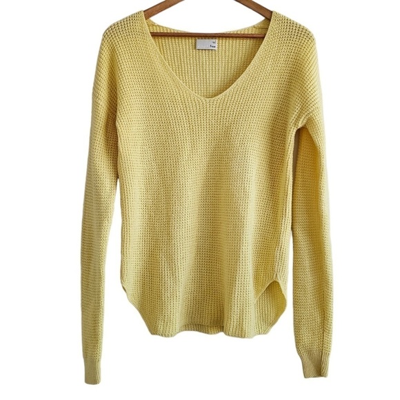 Aritzia Wilfred Free Wolter sweater yellow small merino wool - Picture 5 of 12